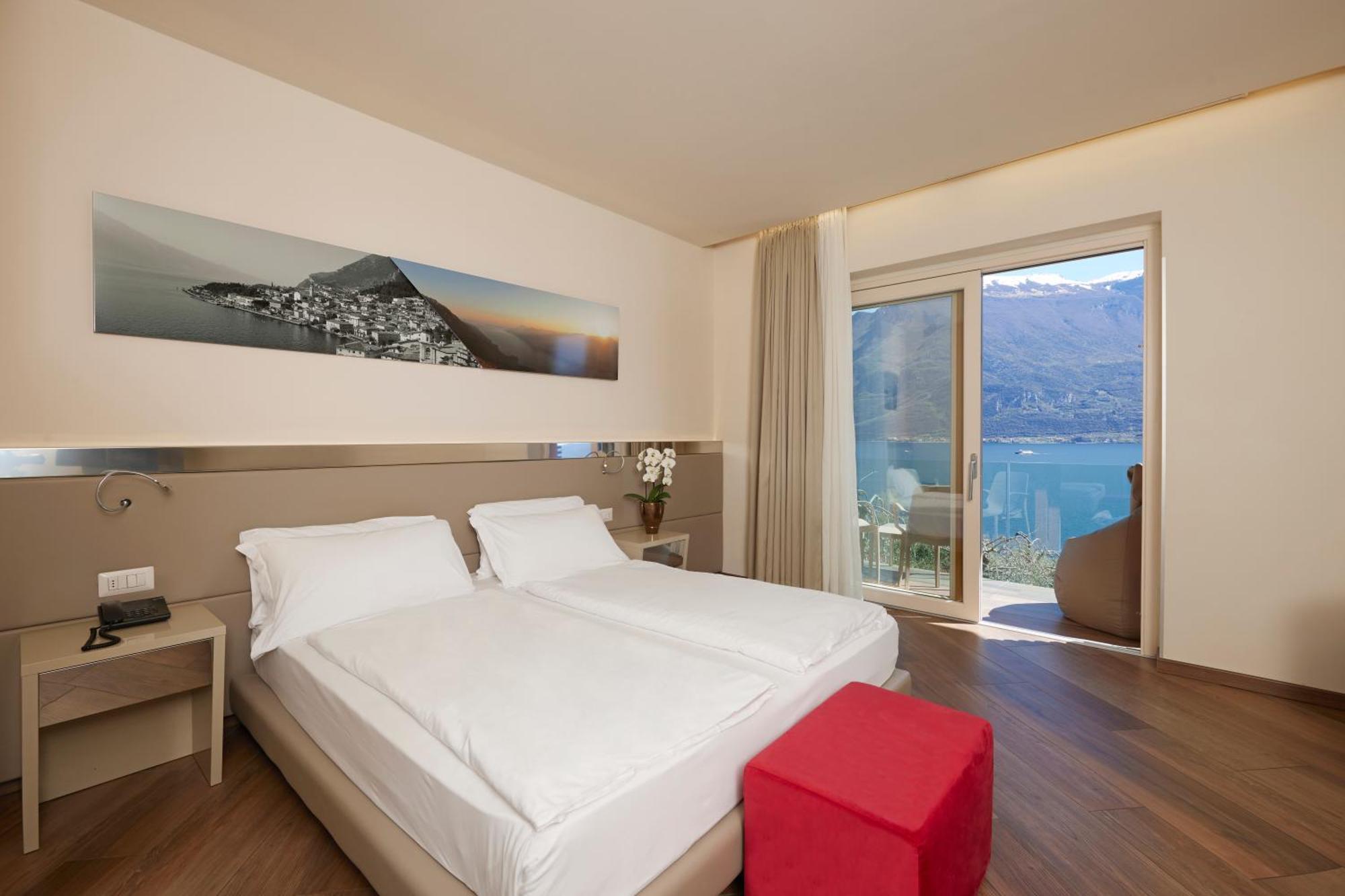 Hotel Atilius - Adults Only Limone sul Garda Room photo